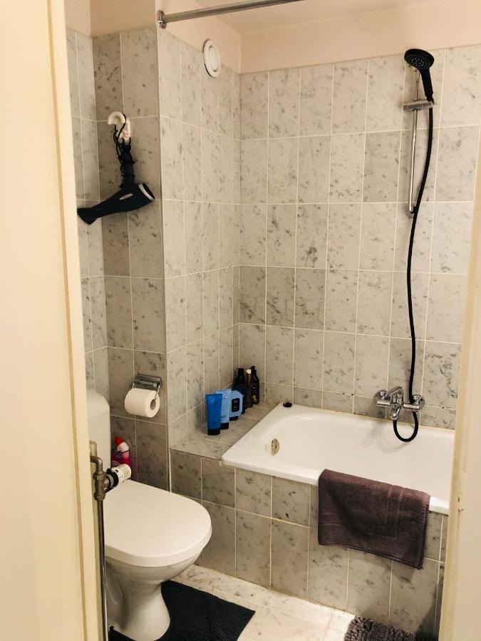 Shiny Nice Studio At Ostend Apartment Ngoại thất bức ảnh