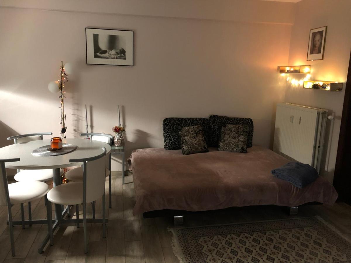 Shiny Nice Studio At Ostend Apartment Ngoại thất bức ảnh