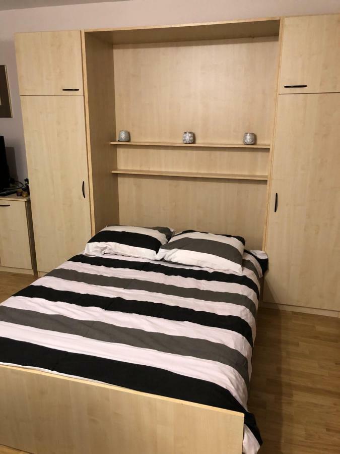 Shiny Nice Studio At Ostend Apartment Ngoại thất bức ảnh